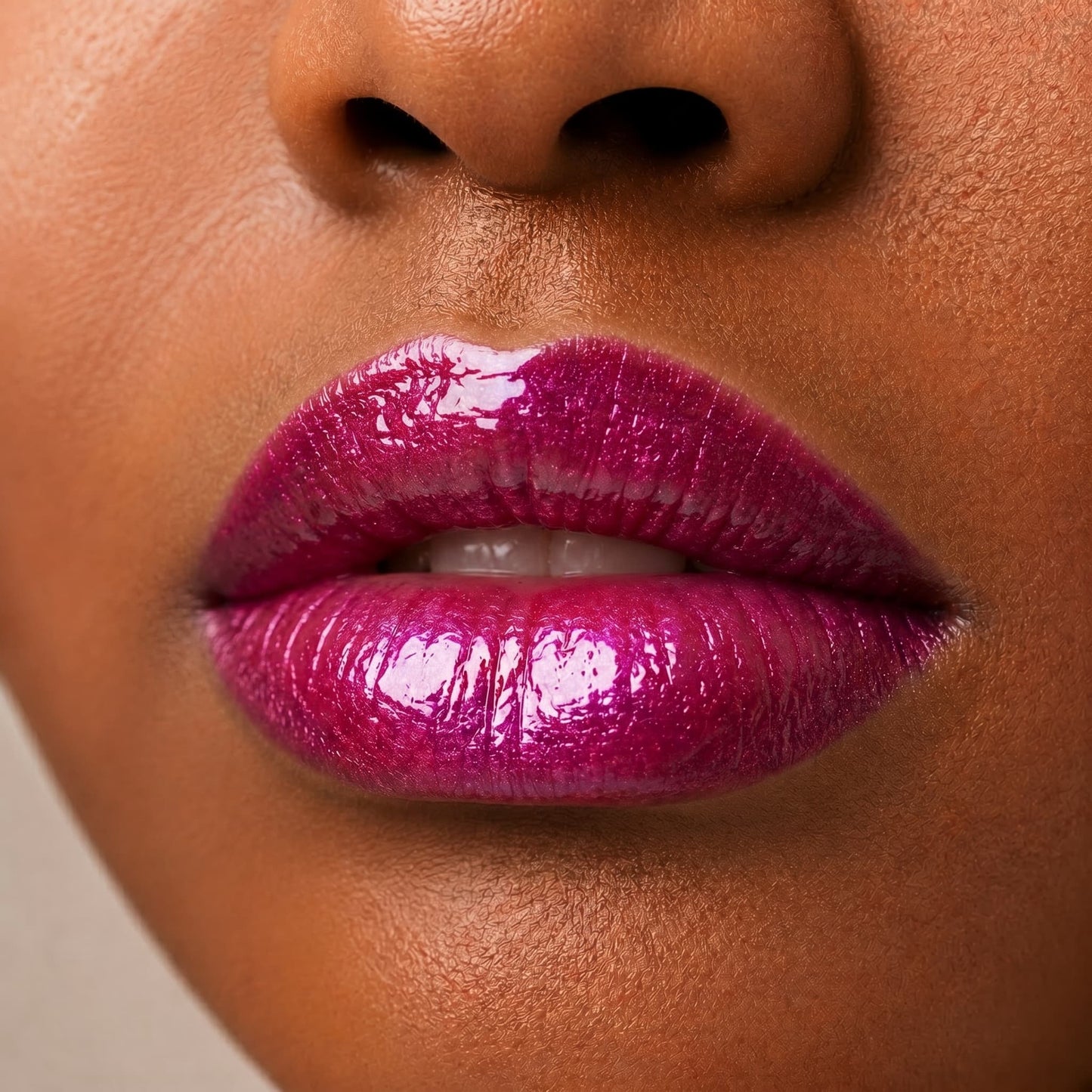 BintaBeauty Gloss à Lèvres Hydratant – Brillance & Soin - cherry