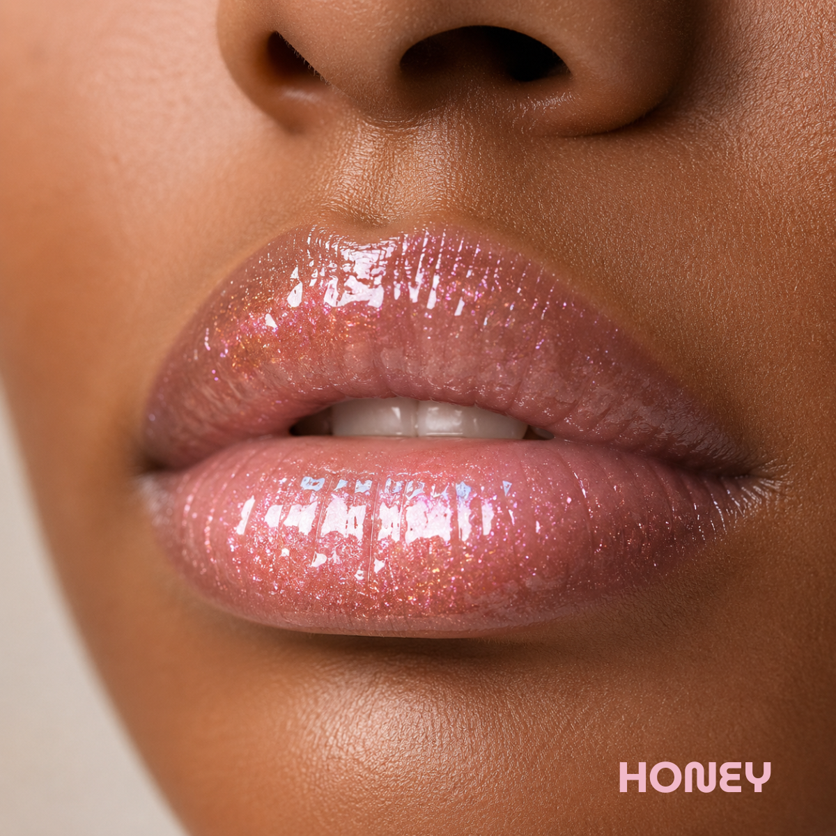 BintaBeauty Gloss à Lèvres Hydratant – Brillance & Soin - HONEY