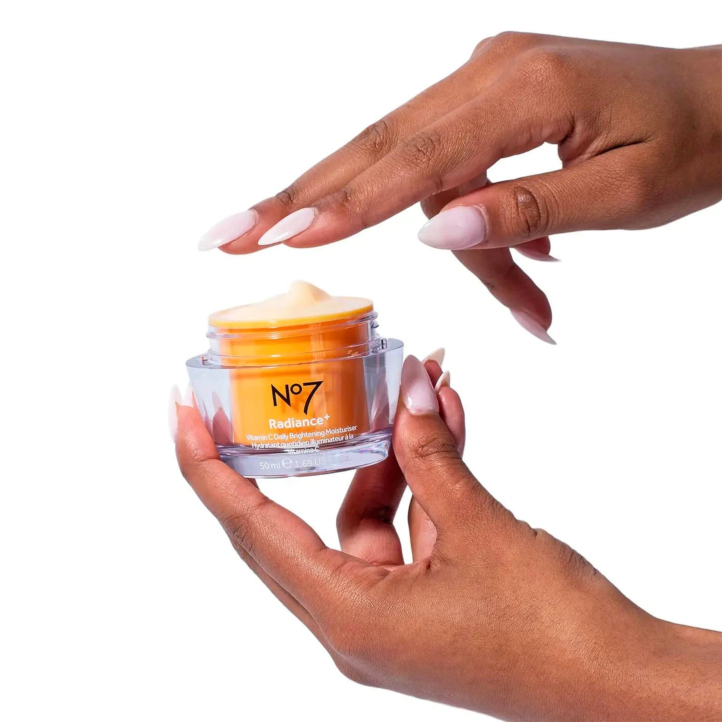 No7 Radiance+ Vitamin C Hydratant Éclaircissant