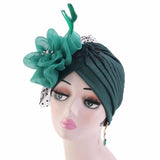 Bonnet Chapeau Organza perlé orné de plume