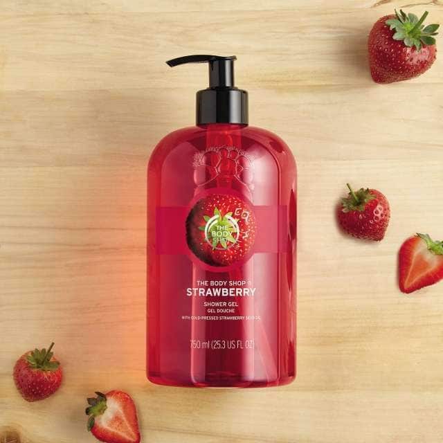 The Body Shop Gamme Fraise Gel Douche & Beurre Corporel