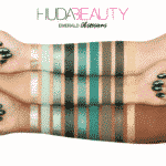 Obsessions Eyeshadow Palette - Emerald - HUDA BEAUTY – Image 2