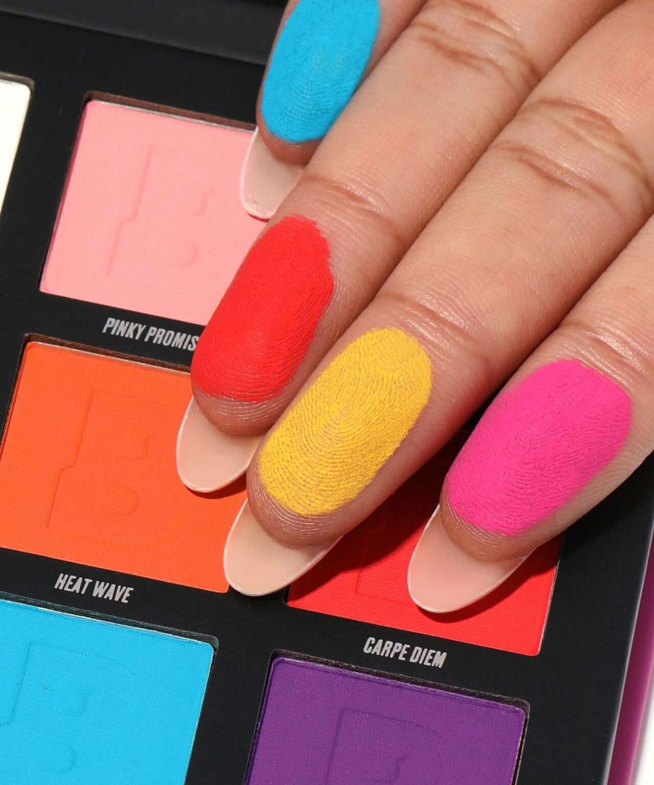 By Beauty Bay Bright Matte 9 Colour Palette – Image 3