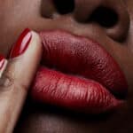 MAC Cosmetics Rouge à Lèvres Matte - 602 Chili – Image 2