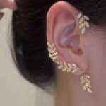 BintaBeauty Boucles d'oreilles Papillon & Fleur en zircon – Image 4